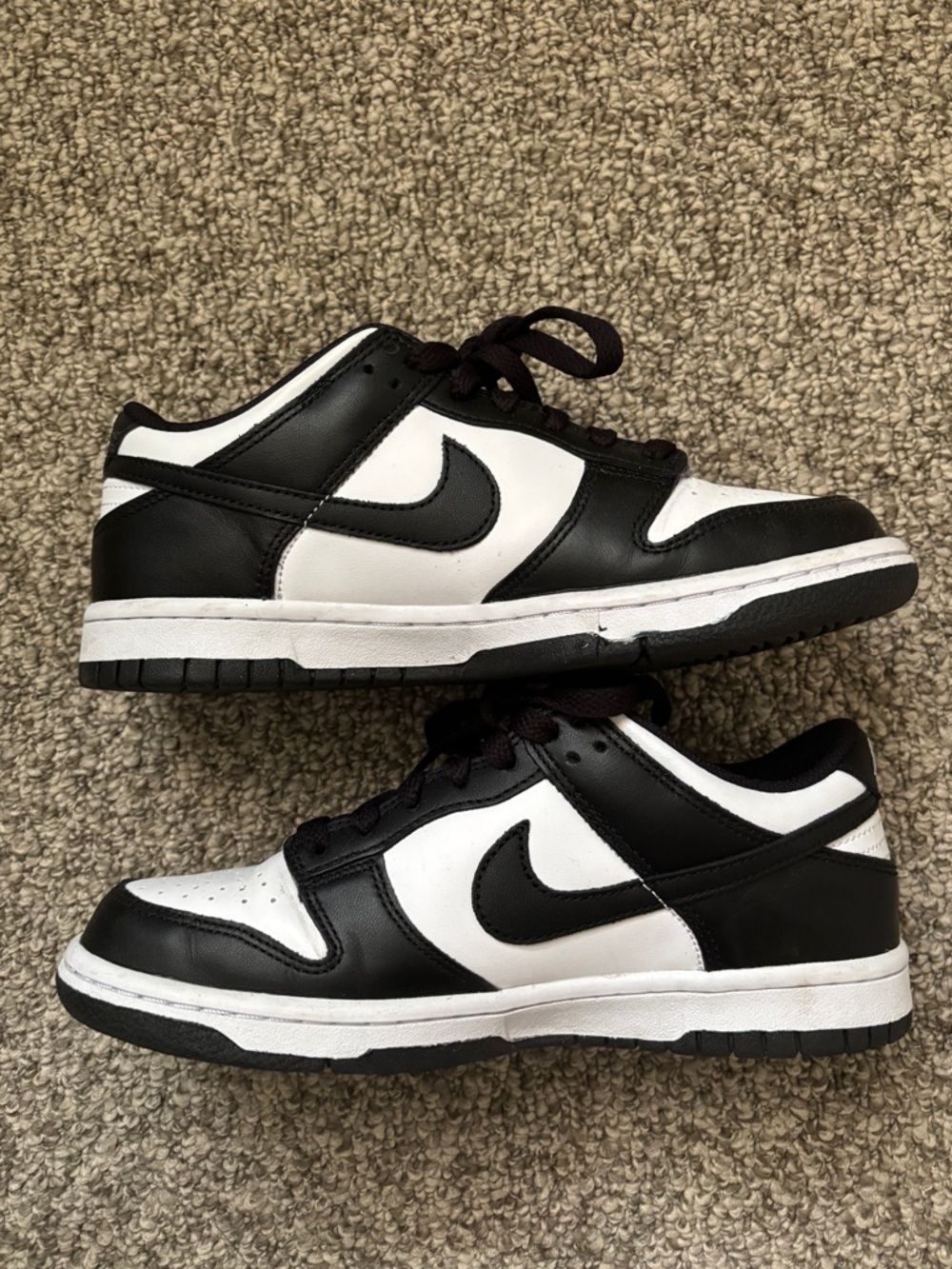 Nike Kids Black and White Sneakers